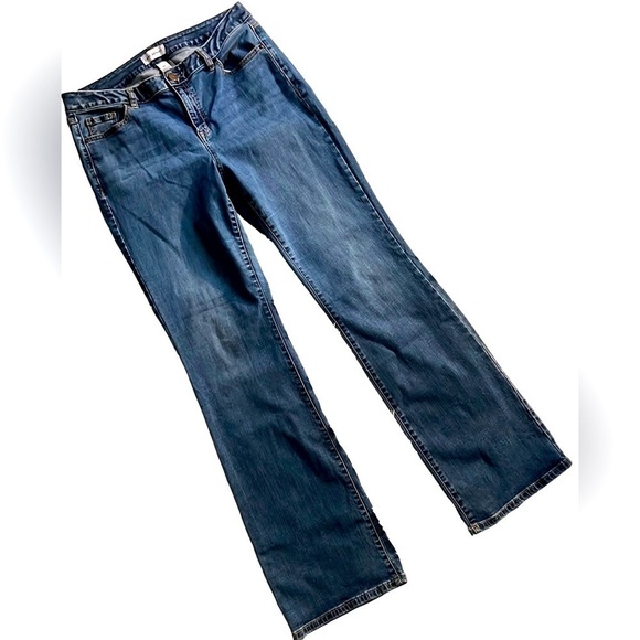 LANE BRYANT Curvy Fit High Rise Boot Medium Denim Jeans, Size 15 Long, EUC. - Picture 1 of 7